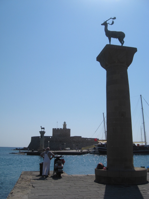 Candva, Colosul din Rodos...