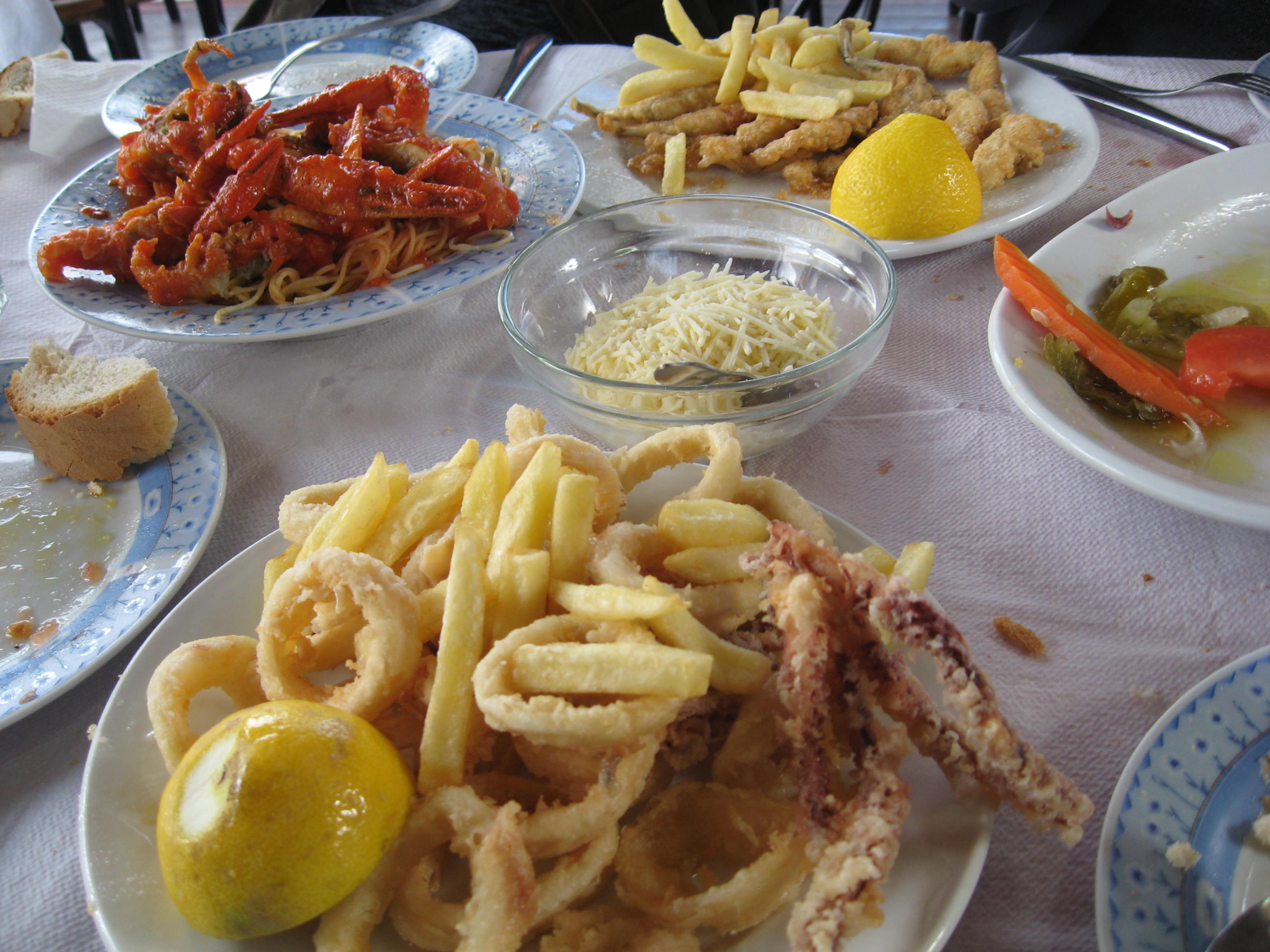 kavouria, frog legs (vatrachopodara) and calamari
